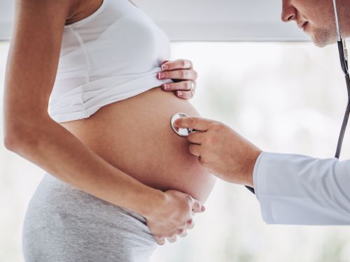 Ärztliches Go ist wichtige Voraussetzung für Schwangerschaftsyoga