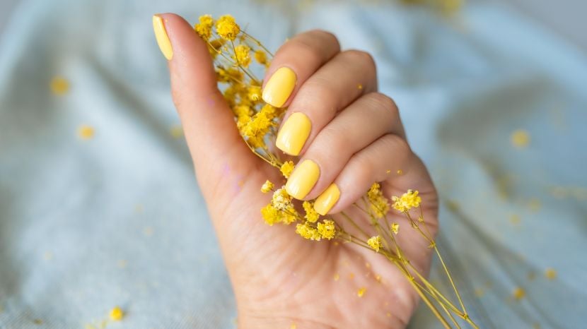 Nagellack in der Schwangerschaft: Harmlos oder bedenklich?