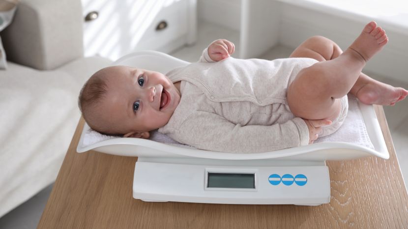 Gewichtstabelle für Babys: Gewicht in den ersten beiden Lebensjahren