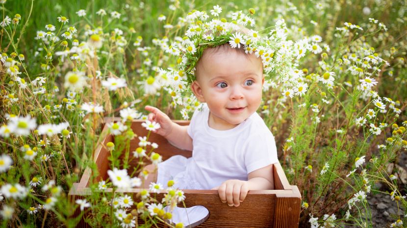 Frühlingshafte Namen: 22 frische Inspirationen für dein Frühjahrsbaby