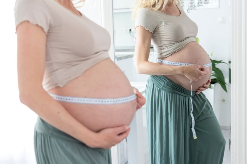 2 monat schwangerschaftsbauch Schwangerschaftsbauch •