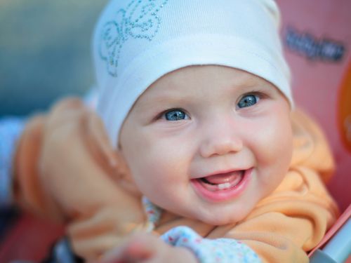 Erstaunliche Fakten zur Geburt: Babys können Zähne haben