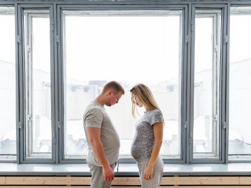 Couvade-Syndrom: Manch werdender Papa ist „co-schwanger“